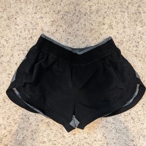 Champion -  Work Out Shorts